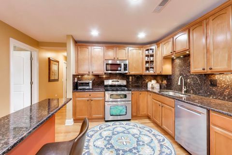 Tiny photo for 1200 N Foxdale Drive #100, Addison, IL 60101 (MLS # 12589044)
