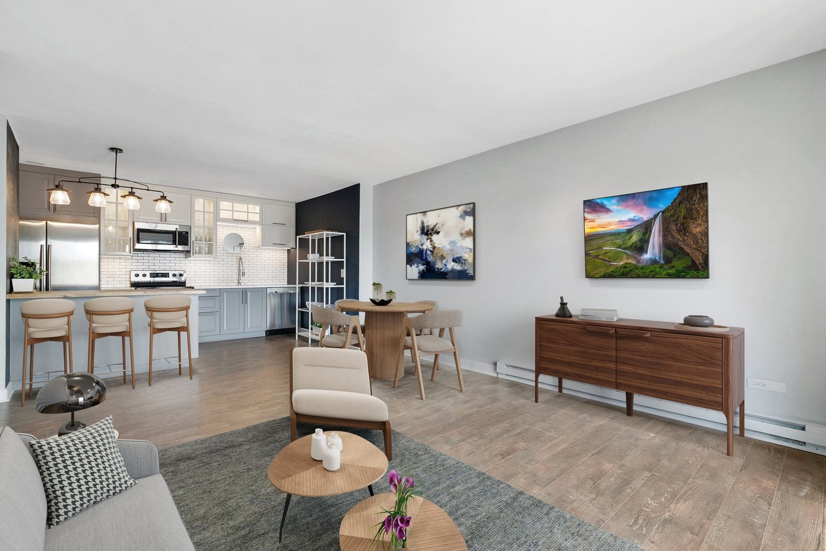 300 Circle Avenue 6I
