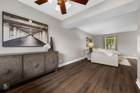 Tiny photo for 95 N Southport Road N, Mundelein, IL 60060 (MLS # 12442660)