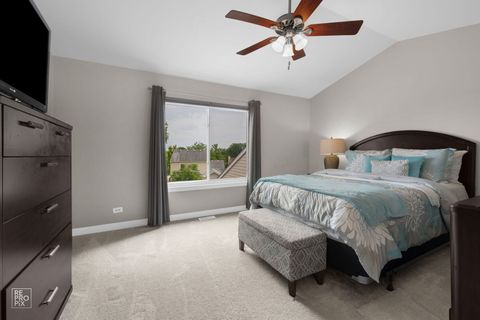 Tiny photo for 95 N Southport Road N, Mundelein, IL 60060 (MLS # 12442660)