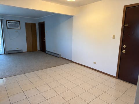 Tiny photo for 1326 E 159th St 1326 Street #3E, Lockport, IL 60441 (MLS # 12714470)