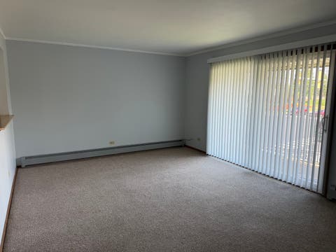 Tiny photo for 1326 E 159th St 1326 Street #3E, Lockport, IL 60441 (MLS # 12714470)
