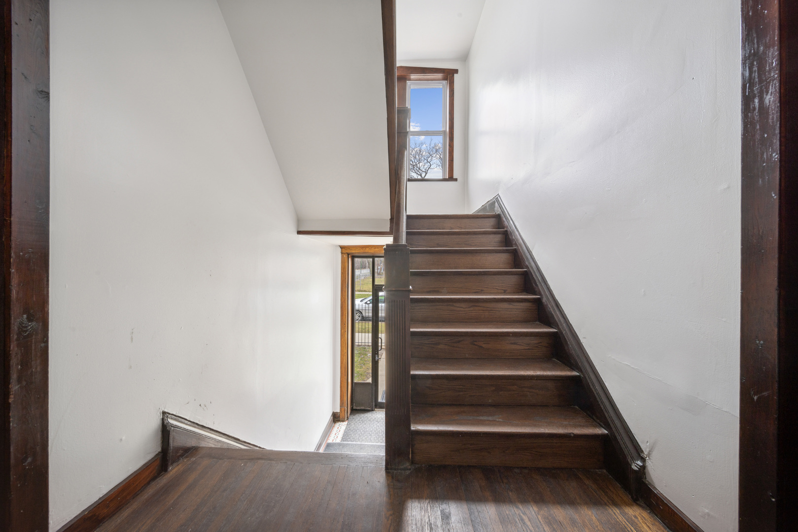 4537 W Congress Parkway