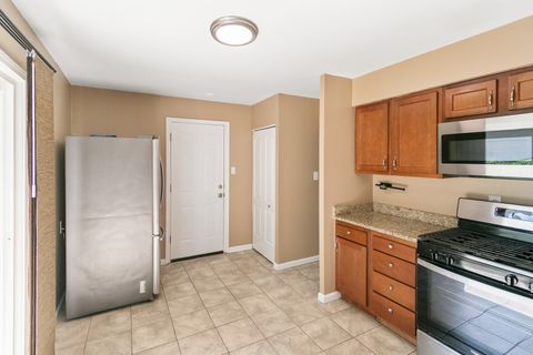 Tiny photo for 164 Galewood Drive, Bolingbrook, IL 60440 (MLS # 12451231)