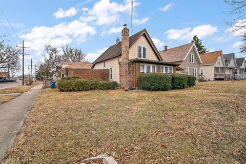 Tiny photo for 810 S 4th Avenue, Kankakee, IL 60901 (MLS # 12580566)