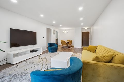 Tiny photo for 2050 Valencia Drive #307C, Northbrook, IL 60062 (MLS # 12454313)