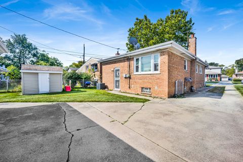 A home in Dolton