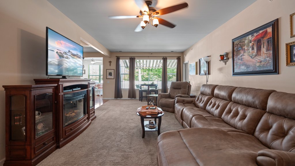 12385 Copper Lane