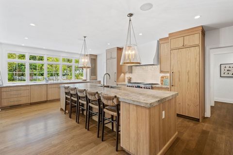 Tiny photo for 590 Briar Lane, Northfield, IL 60093 (MLS # 12554714)