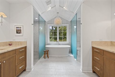 Tiny photo for 590 Briar Lane, Northfield, IL 60093 (MLS # 12554714)