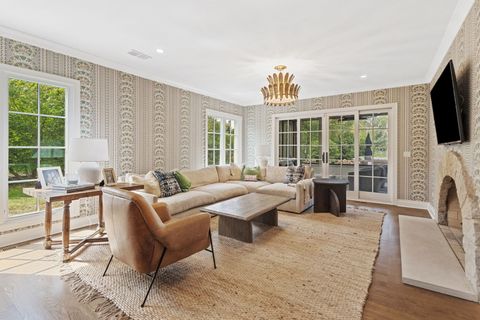 Tiny photo for 590 Briar Lane, Northfield, IL 60093 (MLS # 12554714)