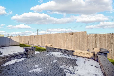 Tiny photo for 4742 W Orchard View Court, Alsip, IL 60803 (MLS # 12569059)