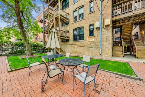 Tiny photo for 4053 N Sheridan Road #1, Chicago, IL 60613 (MLS # 12621559)