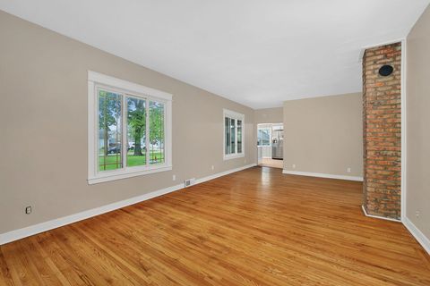Tiny photo for 410 E Chapin Street, Morris, IL 60450 (MLS # 12643399)