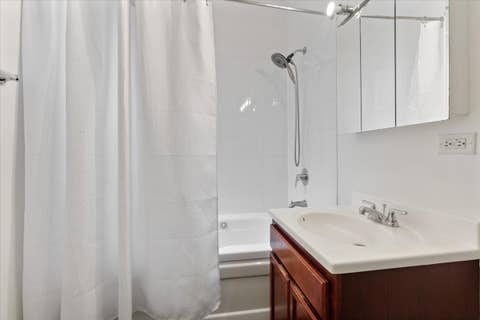 Tiny photo for 6208 S Evans Avenue #3, Chicago, IL 60637 (MLS # 12678525)