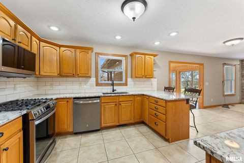 Tiny photo for 9933 123rd Street, Davenport, IA 52804 (MLS # QC4269448)