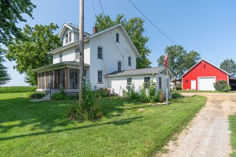 Photo of 23624 145th Avenue, Eldridge, IA 52748 (MLS # 12712785)