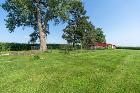 Tiny photo for 23624 145th Avenue, Eldridge, IA 52748 (MLS # 12712785)