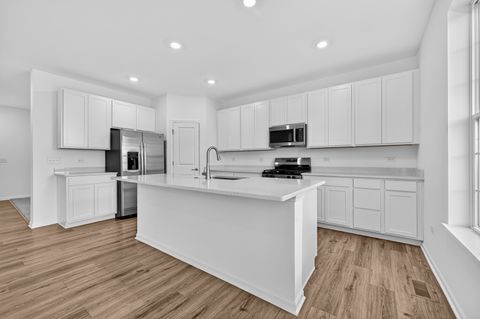 Tiny photo for 603 Murdock Place, Oswego, IL 60543 (MLS # 12626601)
