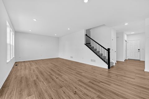 Tiny photo for 603 Murdock Place, Oswego, IL 60543 (MLS # 12626601)
