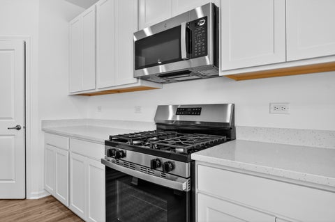 Tiny photo for 603 Murdock Place, Oswego, IL 60543 (MLS # 12626601)