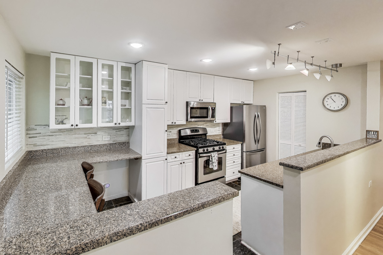 1176 S Plymouth Court 1NW