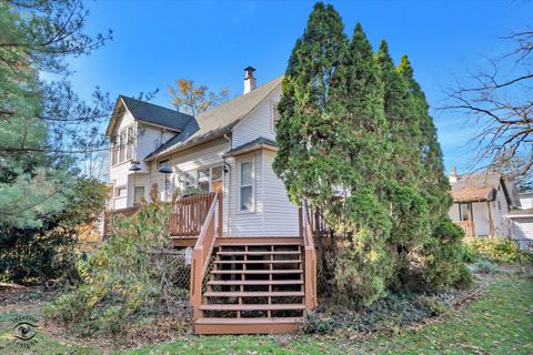 Tiny photo for 1650 W 105th Street, Chicago, IL 60643 (MLS # 12548983)
