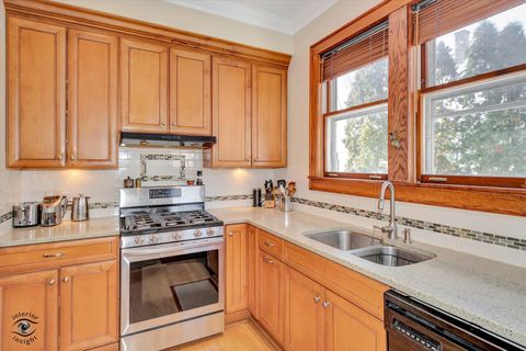 Tiny photo for 1650 W 105th Street, Chicago, IL 60643 (MLS # 12548983)