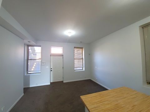 Tiny photo for 752 E 43rd Street #2E, Chicago, IL 60653 (MLS # 12375856)