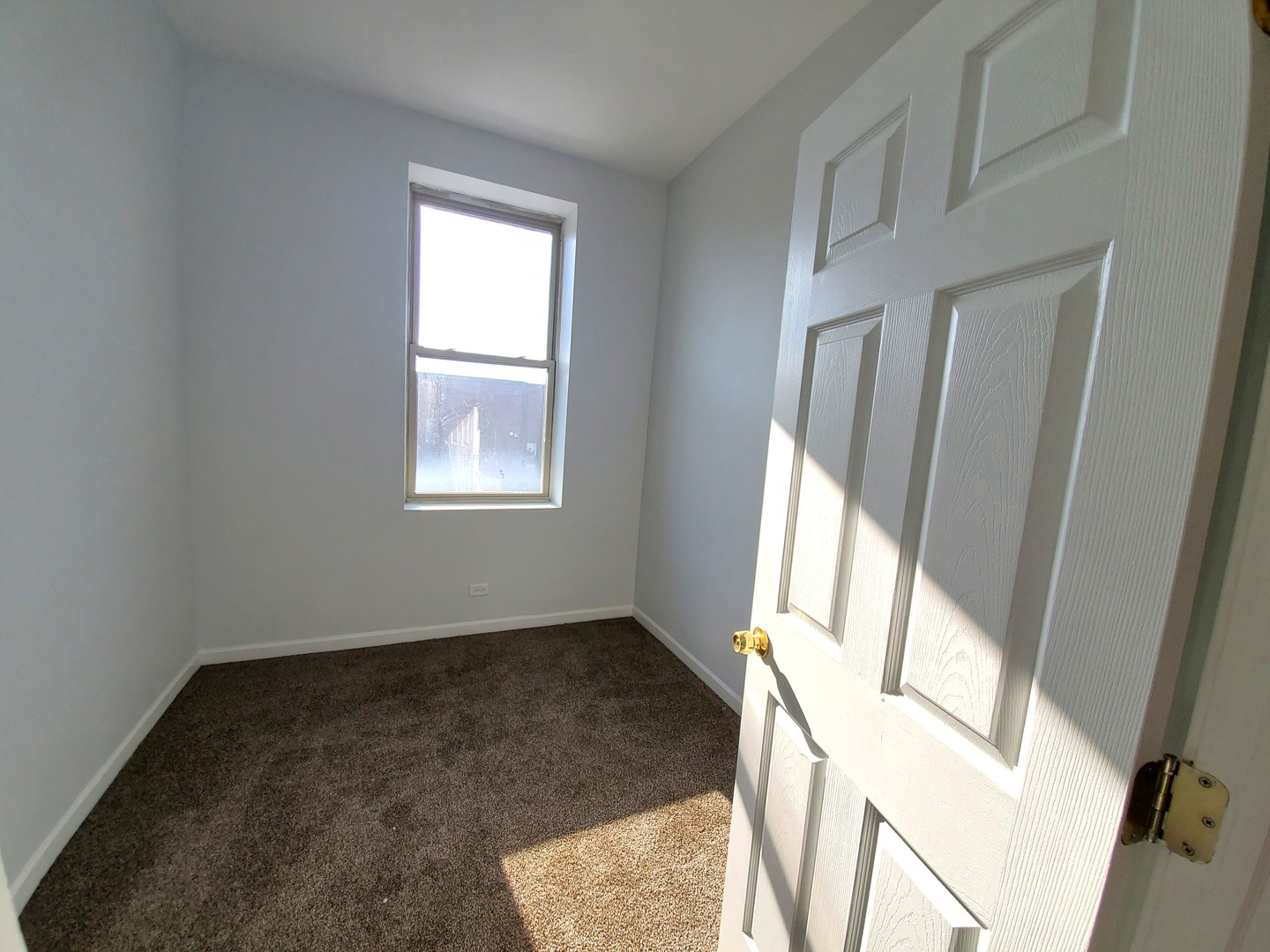 752 E 43rd Street 2E