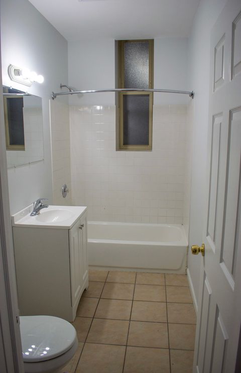 Tiny photo for 752 E 43rd Street #2E, Chicago, IL 60653 (MLS # 12375856)