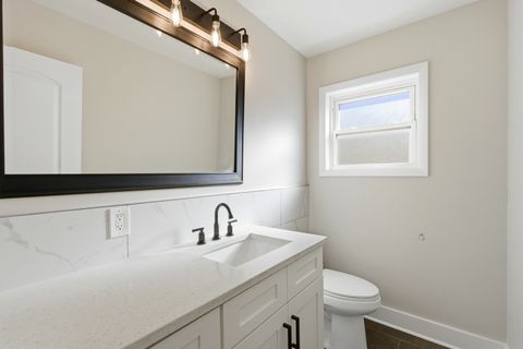 Tiny photo for 1215 Balmoral Avenue #1, Westchester, IL 60154 (MLS # 12558455)