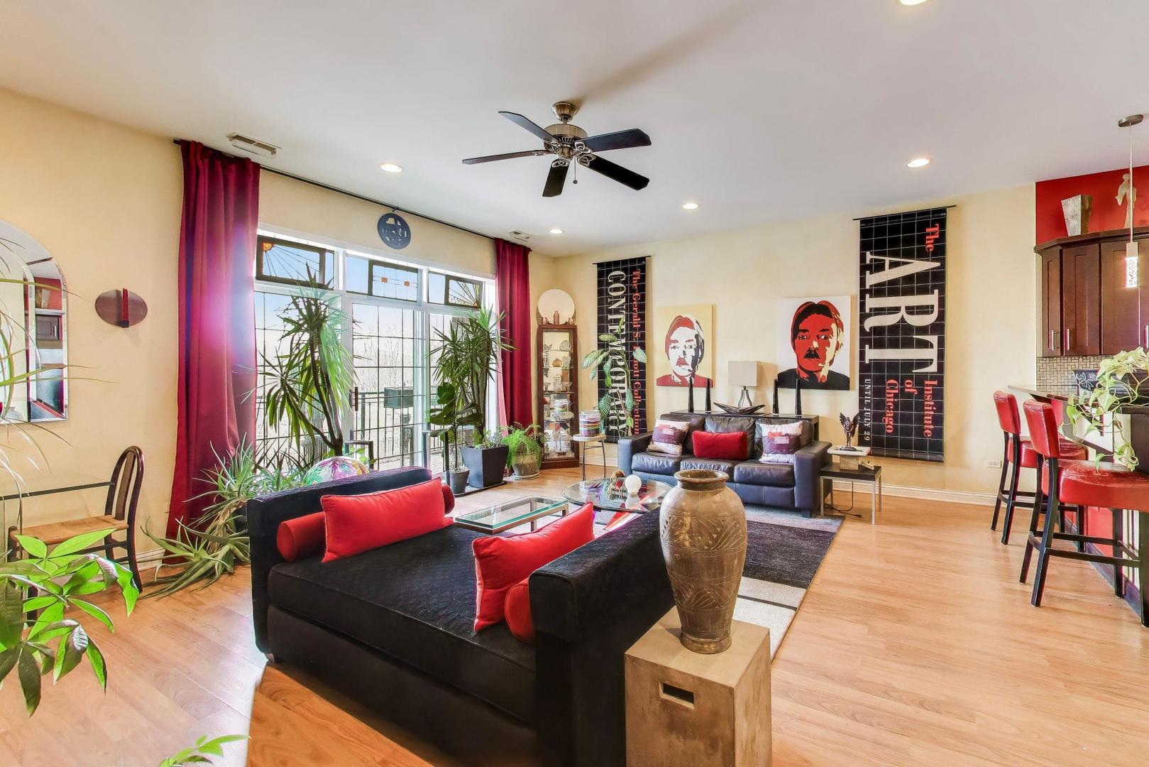 4880 N Clark Street 2A