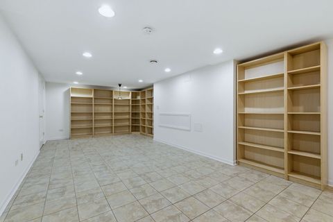 Tiny photo for 20W481 Westminster Drive, Downers Grove, IL 60516 (MLS # 12571390)