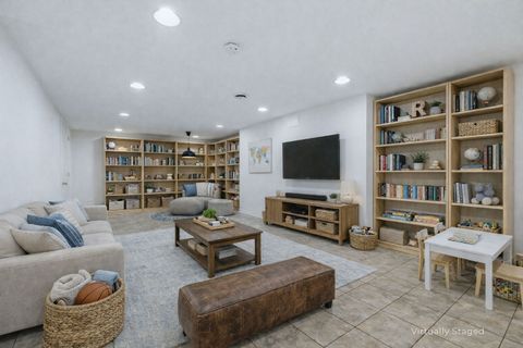 Tiny photo for 20W481 Westminster Drive, Downers Grove, IL 60516 (MLS # 12571390)