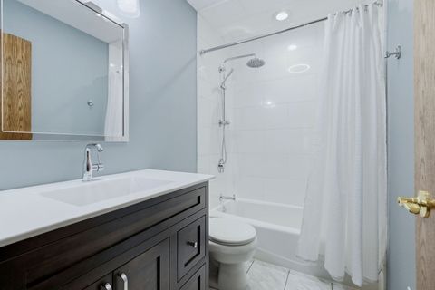 Tiny photo for 20W481 Westminster Drive, Downers Grove, IL 60516 (MLS # 12571390)