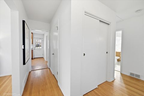 Tiny photo for 1519 Foothill Drive, Wheaton, IL 60189 (MLS # 12614535)