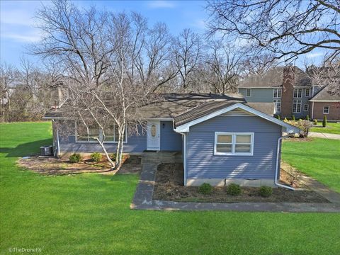 Tiny photo for 1519 Foothill Drive, Wheaton, IL 60189 (MLS # 12614535)