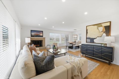 Tiny photo for 1519 Foothill Drive, Wheaton, IL 60189 (MLS # 12614535)