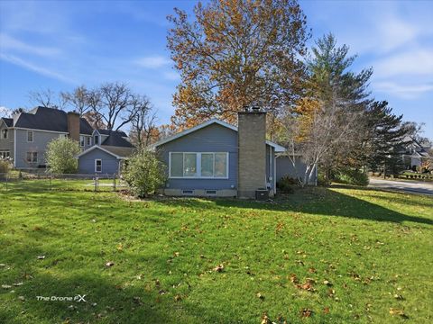 Tiny photo for 1519 Foothill Drive, Wheaton, IL 60189 (MLS # 12614535)