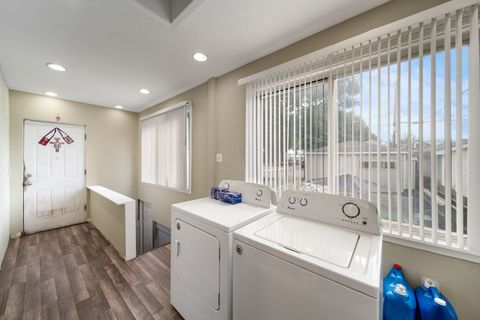 Tiny photo for 3301 S HAMILTON Avenue, Chicago, IL 60608 (MLS # 12406309)