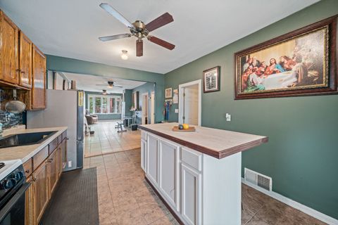 Tiny photo for 3301 S HAMILTON Avenue, Chicago, IL 60608 (MLS # 12406309)