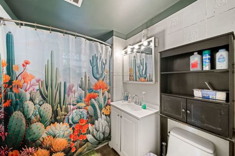 Tiny photo for 3301 S HAMILTON Avenue, Chicago, IL 60608 (MLS # 12406309)