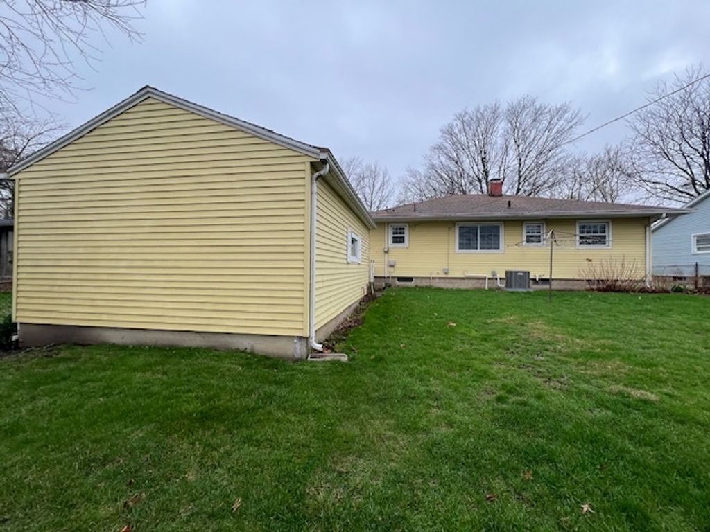 listing image 24