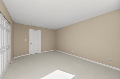 Tiny photo for 2301 Beau Monde Lane #205, Lisle, IL 60532 (MLS # 12498983)