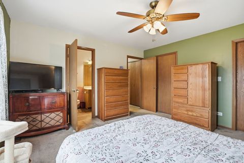 Tiny photo for 816 Ann Street, Joliet, IL 60435 (MLS # 12582342)