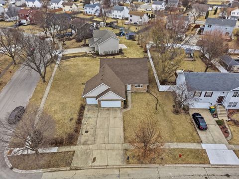 Tiny photo for 816 Ann Street, Joliet, IL 60435 (MLS # 12582342)