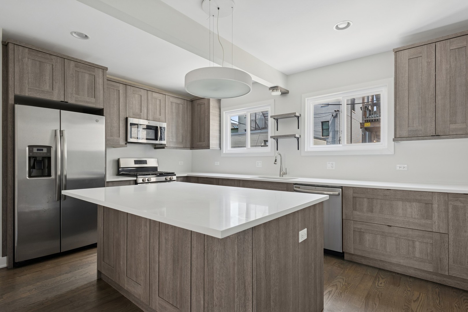 2503 N Talman Avenue