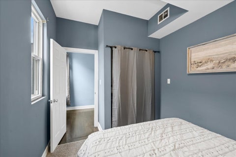 Tiny photo for 2835 W Wellington Avenue #2, Chicago, IL 60618 (MLS # 12712060)