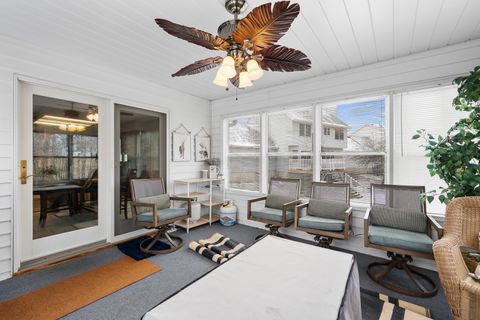 Tiny photo for 6002 Oakbrook Road, Davenport, IA 52806 (MLS # 12554860)